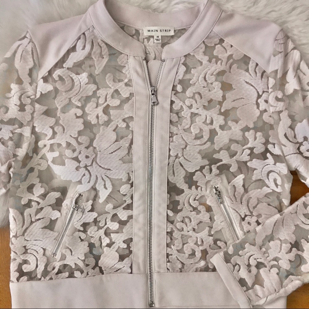 Sheer Floral Jacket with Pockets (NWOT) - Picture 2 of 4